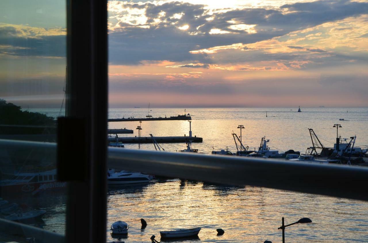 Apartment Umag Center Istria Croatia With Seaview By Rentistra Exterior foto